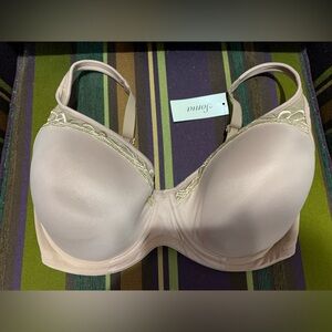Soma new beautifully cool lined full coverage bra 36dd. Fits more like a 32/34